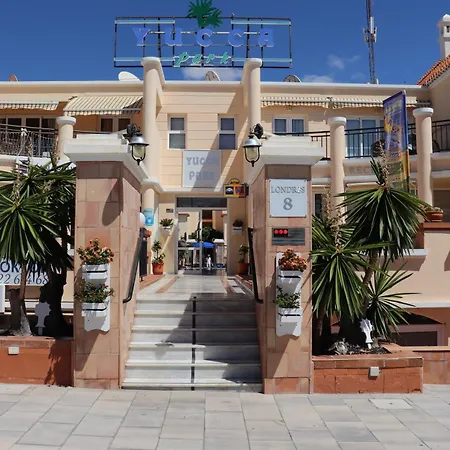 Yucca Park Fanabe *